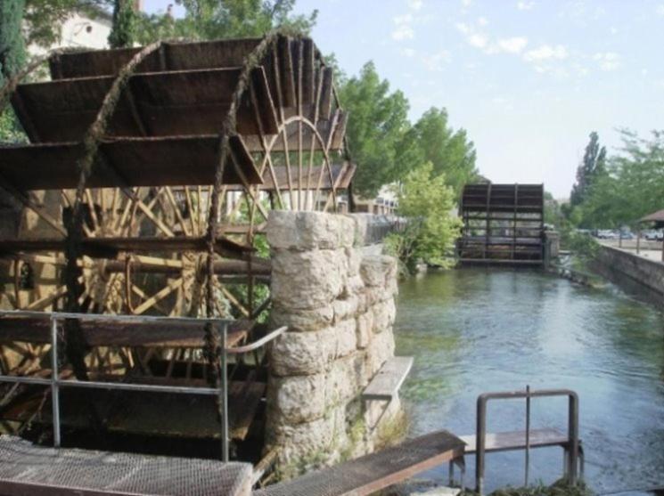 The Originals City, Hôtel du Parc, Avignon Est  Entraigues-sur-la-Sorgue Exterior foto